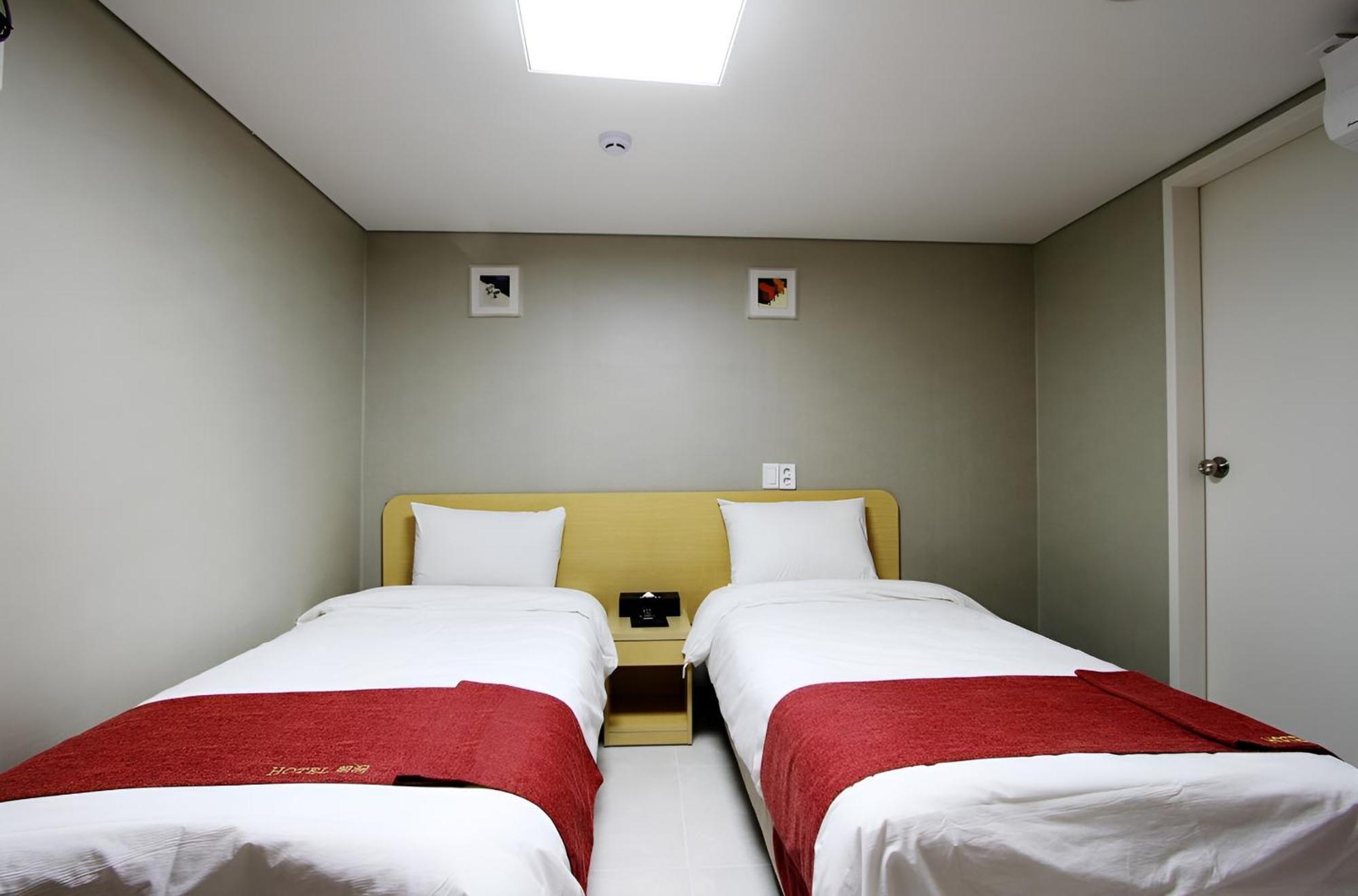 Hotel Myeongdong Seul Esterno foto