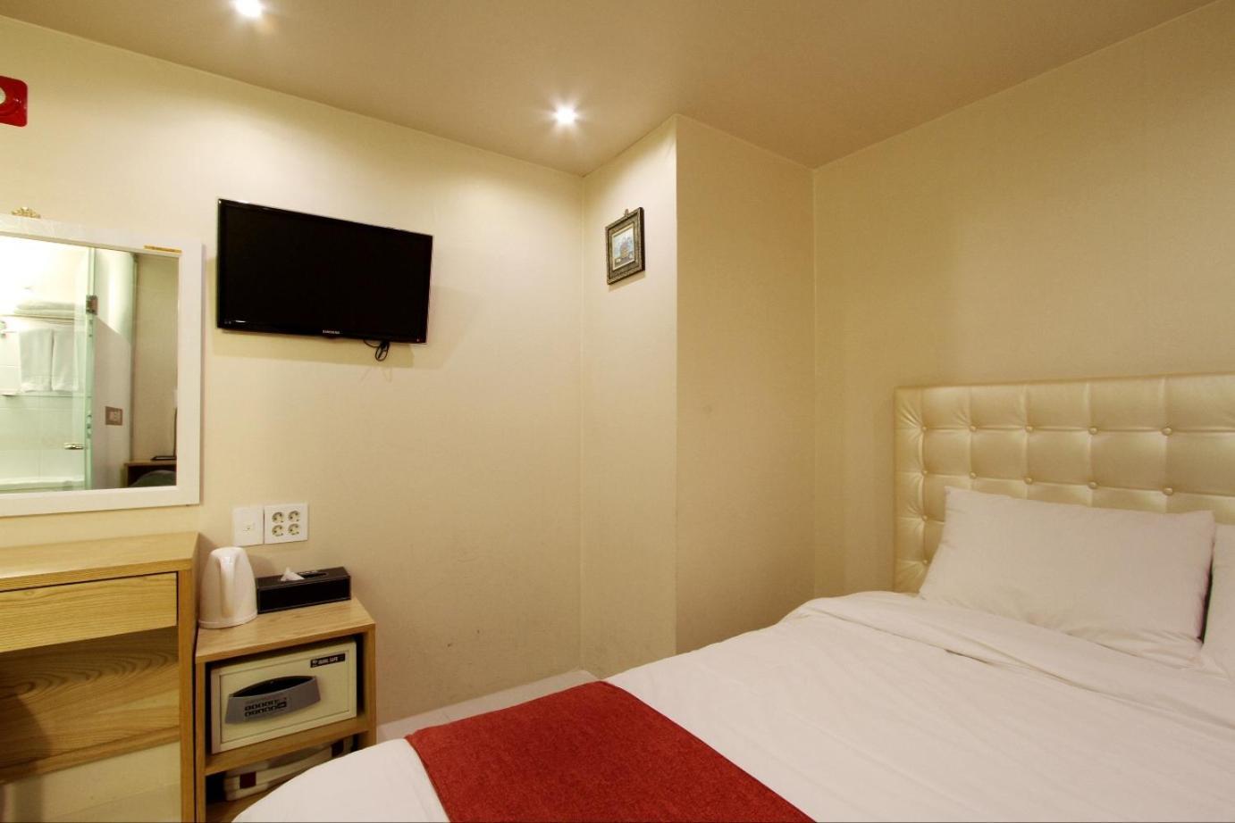 Hotel Myeongdong Seul Esterno foto