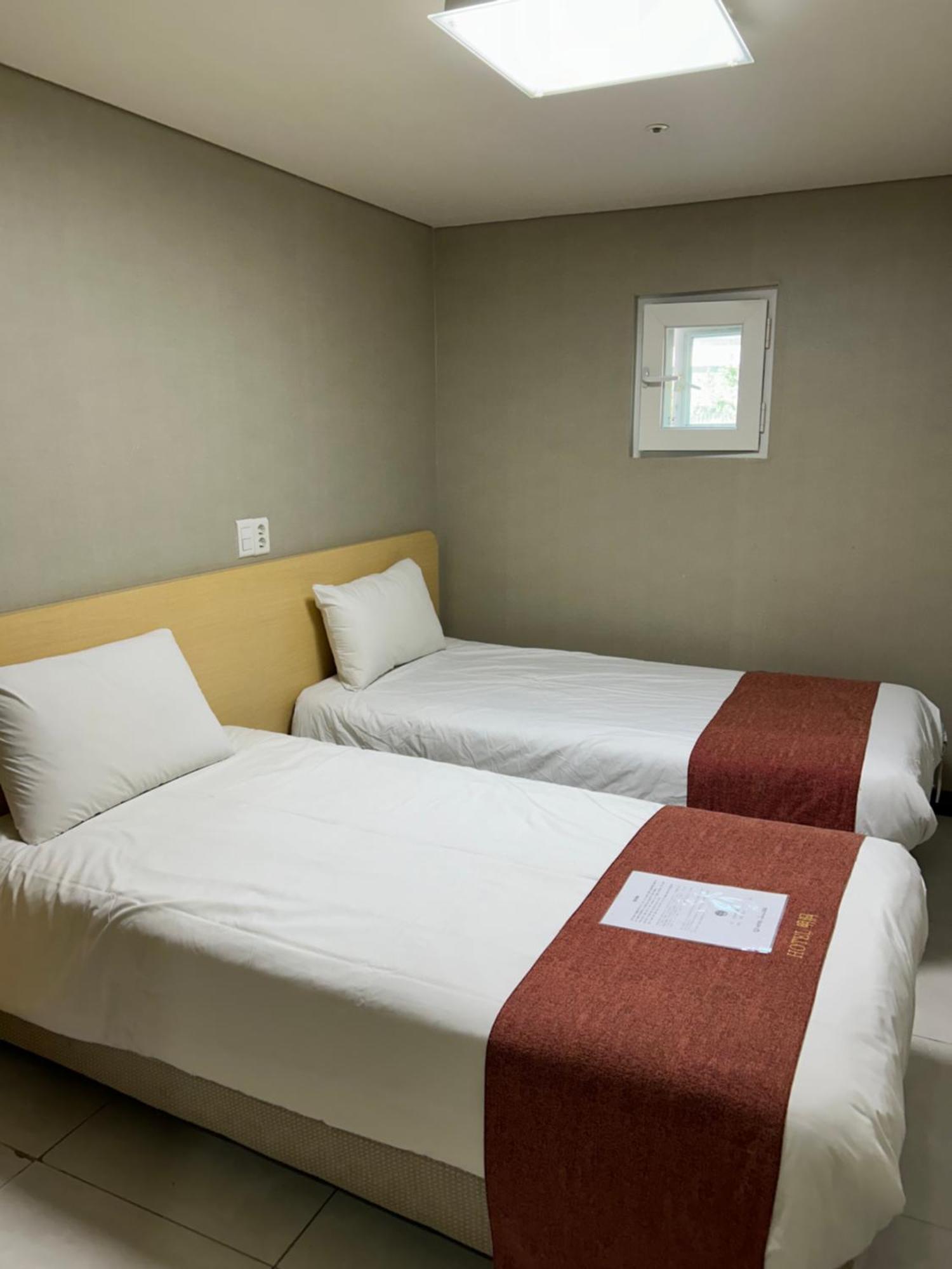 Hotel Myeongdong Seul Esterno foto